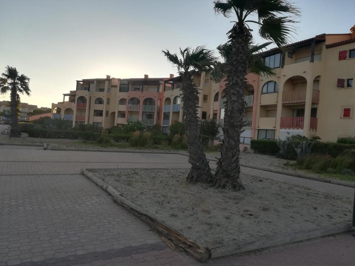 Le Victoria'S Beach Barcares - Parking Prive - Direct Plage - 5 Minutes A Pied Du Lydia - 3 Personnes Le Barcarès المظهر الخارجي الصورة