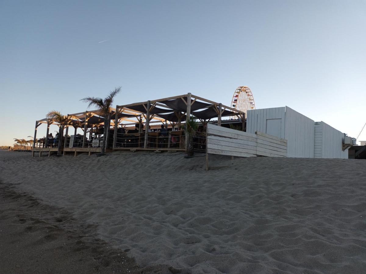 Le Victoria'S Beach Barcares - Parking Prive - Direct Plage - 5 Minutes A Pied Du Lydia - 3 Personnes Le Barcarès المظهر الخارجي الصورة